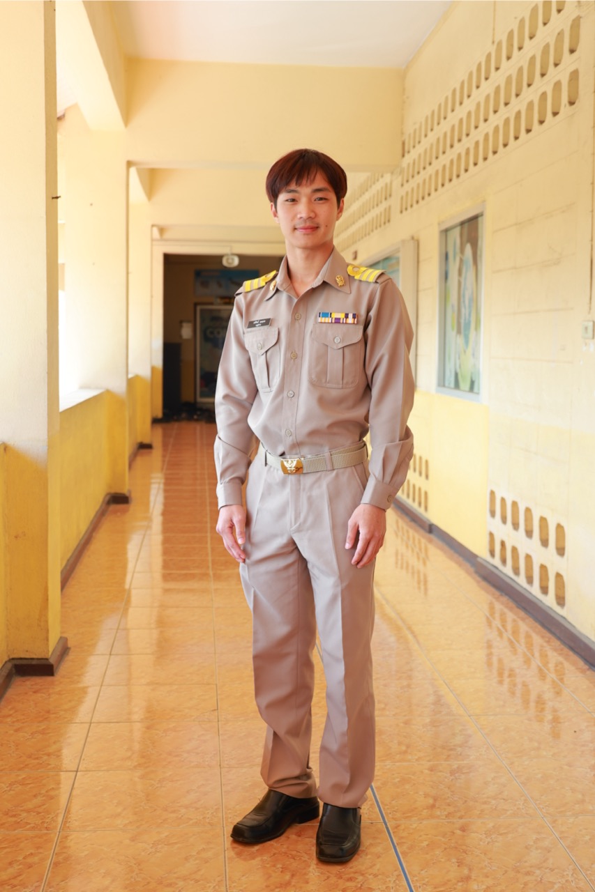 ภาพครูอภิสิทธิ์